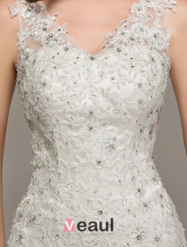 2015 Mermaid Shoulders V-neck Beading Backless Lace Wedding Dress