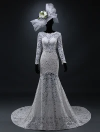 Une Ligne Encolure Carrée Robe De Mariée En Dentelle Sans Dossier Percé