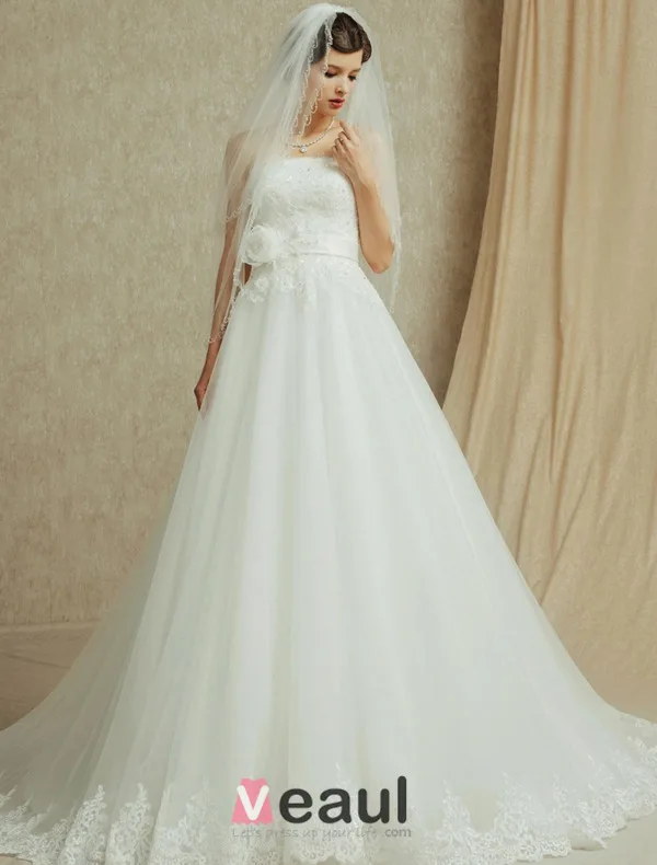 A-lijn Strapless Appliques Kant Bloem Sjerp Trouwjurken