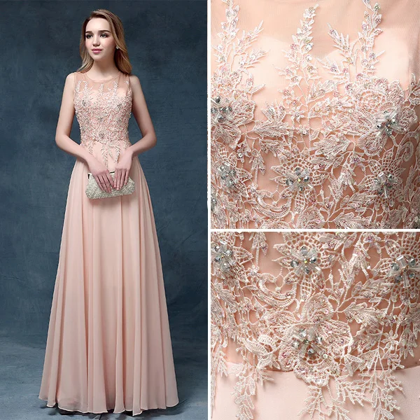 Encolure Carrée Dentelle Brodée De Perles Robe De Soirée En Mousseline De Soie