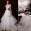 Une Ligne De Bretelles En Satin Volants Fleurs Ceinture En Cascade Robe De Mariée