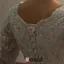 Une Ligne Épaules Carrées Appliques Décolleté Dentelle Satin Volants Guillotine Robe De Mariée