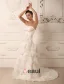 Une Ligne De Train Sweetheart Perles De Balayage De La Robe De Mariée En Organza Froissé