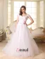 Une Ligne Épaules Sweetheart Appliques Noeud De Dentelle Robe De Mariée En Tulle Ceinture