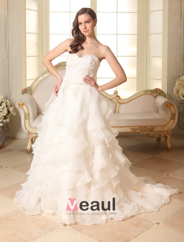 A-ligne De Robe De Mariée En Organza Perles Chérie Avec Des Volants En Cascade