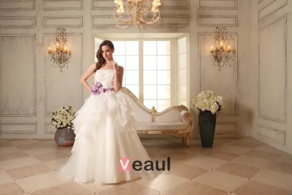 2015 Ball Gown Strapless Beading Petal Flower Sash Organza Wedding Dress