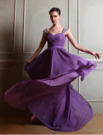 Épaules Empire Volants Guillotine Balayage Robe De Soirée En Mousseline De Soie Train