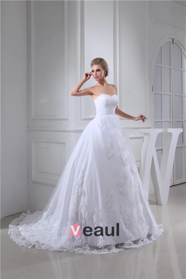 Charming Wedding Dress White Sweetheart Neckline Bridal Ball Gown With Sequins Lace