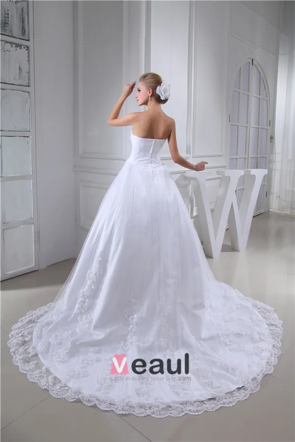 Charming Wedding Dress White Sweetheart Neckline Bridal Ball Gown With Sequins Lace