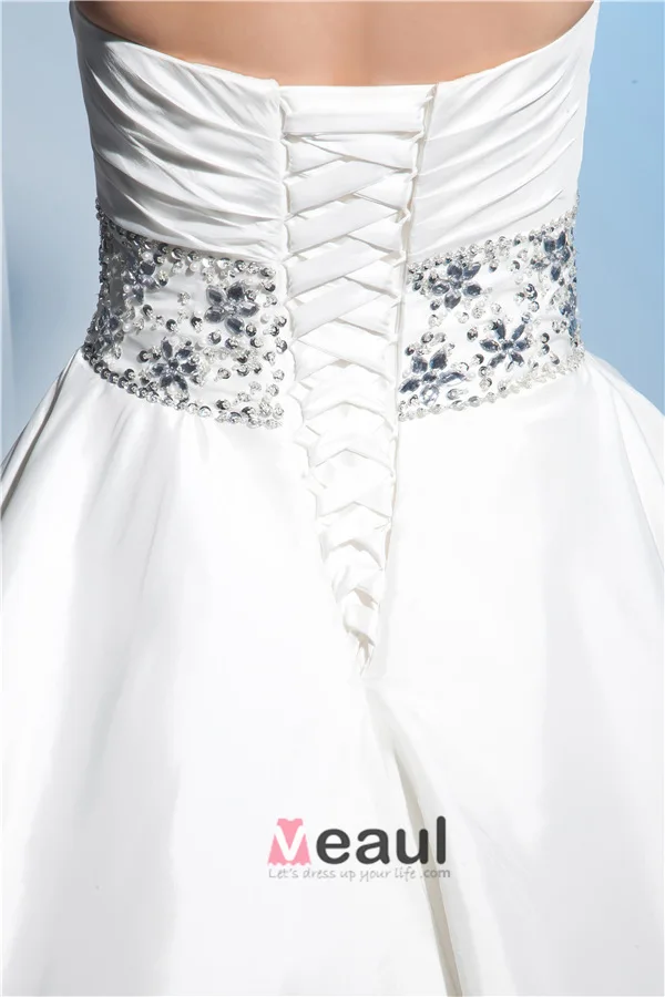 Vintage Ball Gown Wedding Dress Floor Length White Bridal Gown With Crystal