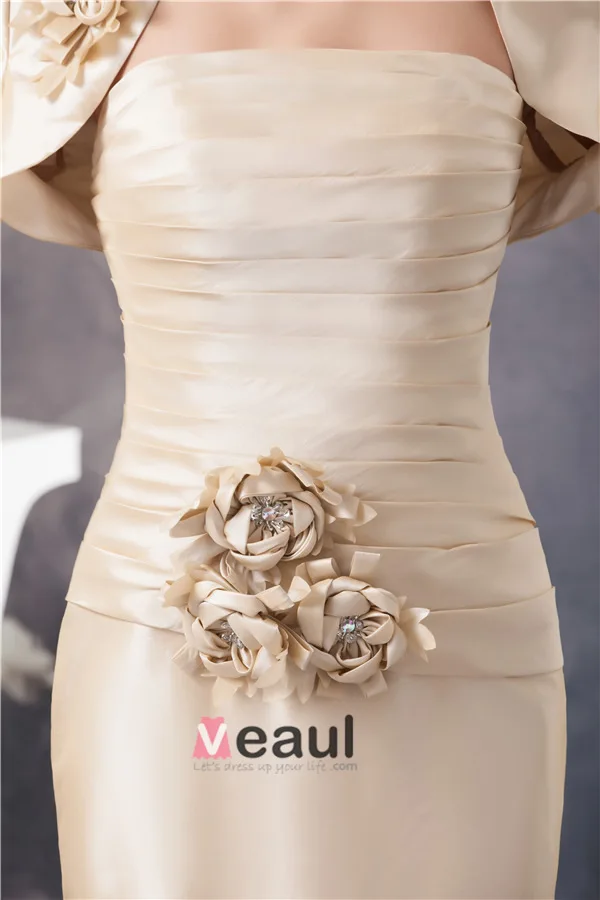 2015 Elegante Mermaid Trägerlosen Plissiert Handgefertigten Blumen Mutter Der Braut Kleider Mit Schal