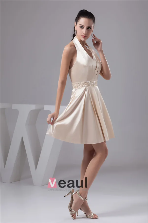 Charming Halter V Neck Crystal Sash Short Cocktail Dress Simple Party Dress