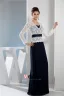 Elegant Blonder Lange Ermer V-hals Selskapskjoler Med Sash