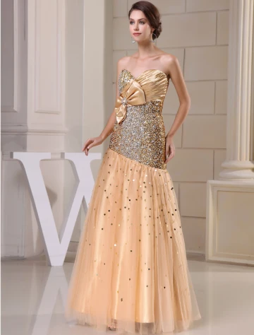 Cou Aimée A Ligne De Luxe Avec Un Noeud De Cristal Paillettes Longue Robe De Bal