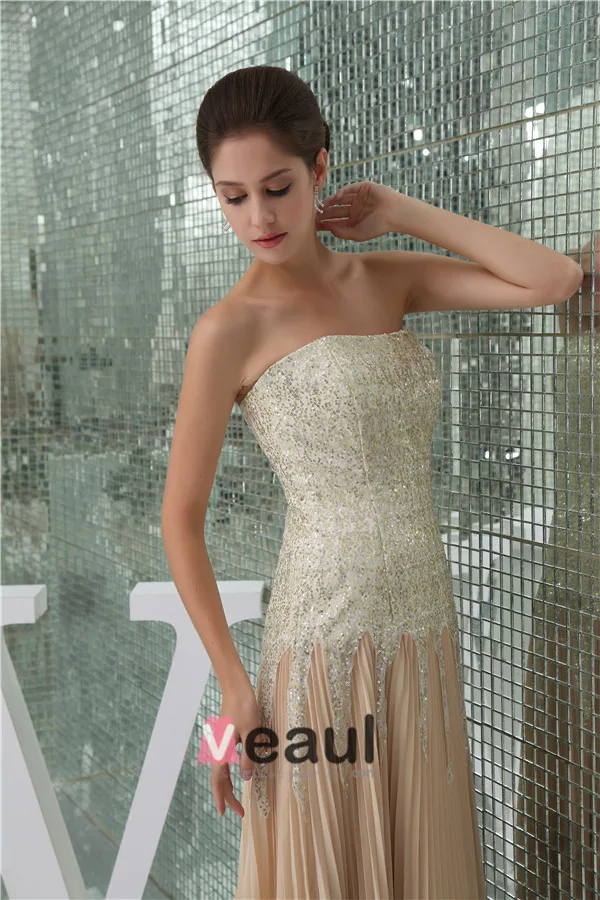 2015 Charming A-line Strapless Sequined Pleated Prom Dress