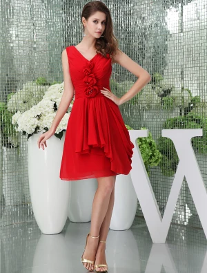 Cute A Ligne De V Cou Épaules Faits À La Main Des Fleurs Volants Robe De Cocktail Rouge