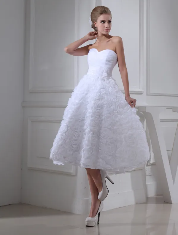 Cute A-line Sweetheart Strapless Ruffle Flowers Bridal Gown Wedding Dress