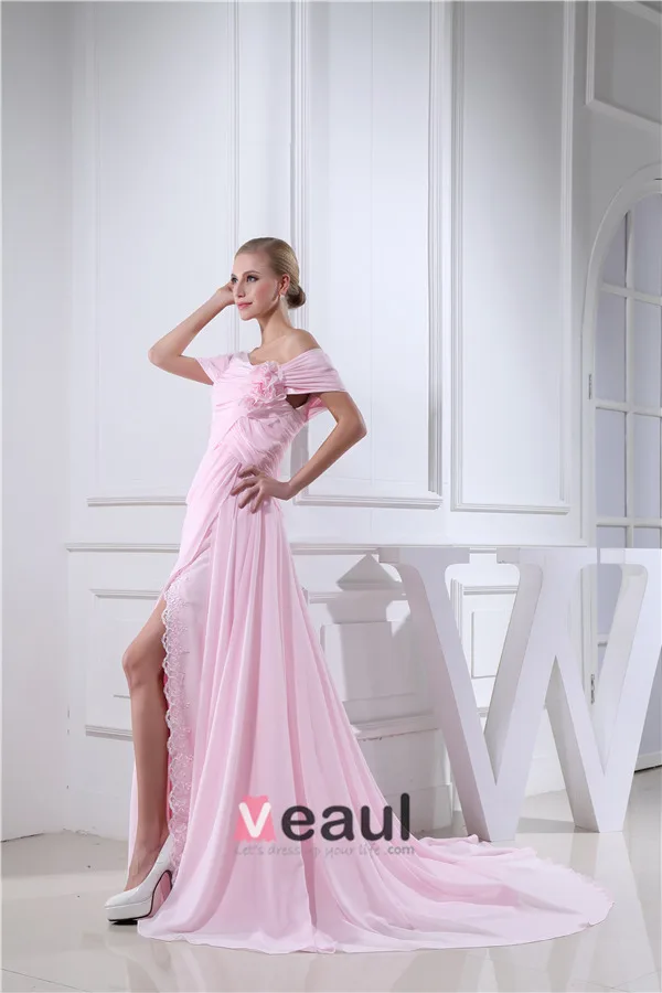 Sjarmerende A-linje Av Skulderen Plisserte Ruffles Blomster Ballkjoler