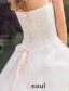 2015 Gorgeous Sweetheart Appliques Lace Organza Satin Ball Gown Wedding Dress
