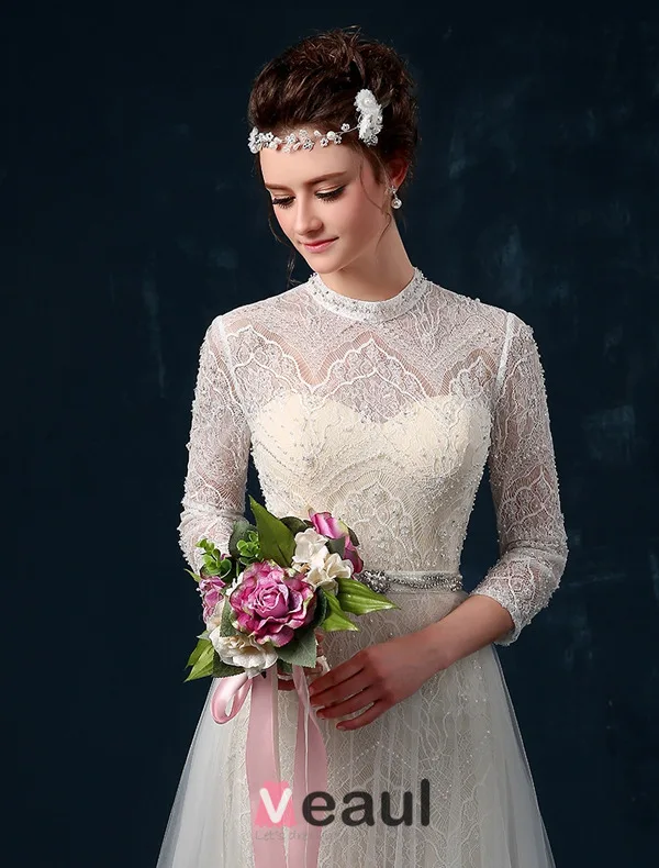 A-ligne Épaules Haute Qualité Dentelle Perles Perle Strass Robe De Mariée En Satin De Soie De Ceinture