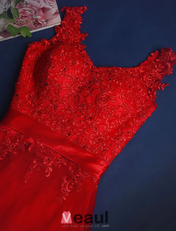 A-ligne Appliques De Fleurs À La Main Les Épaules V-cou Dentelle Robe De Bal De La Guillotine