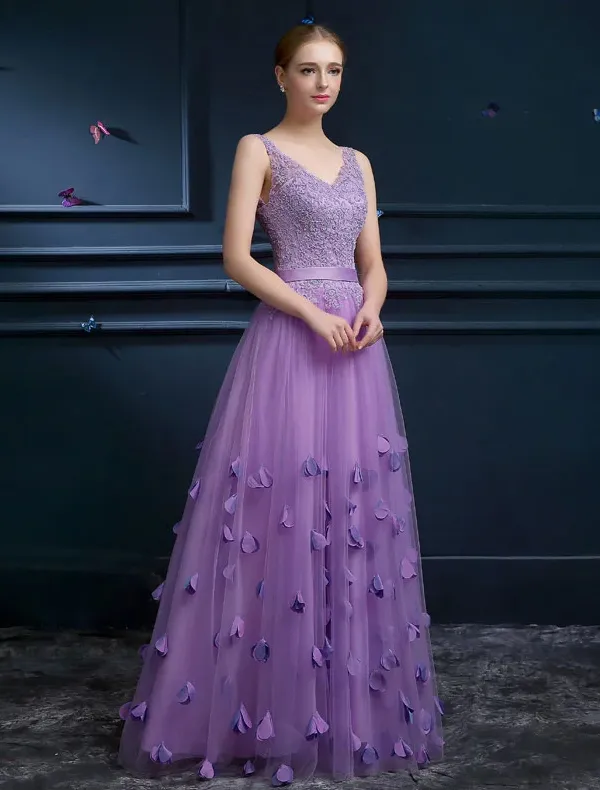 2015 Elegant A-line Shoulders V-neck Handmade Flower Appliques Lace Sash Prom Dress
