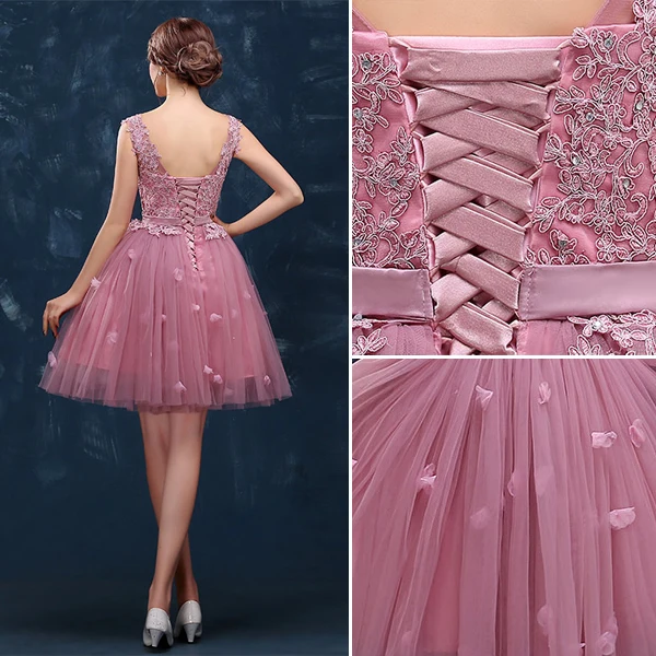 Épaules De Jeune Fille Douce V-cou Dentelle Et Robe De Cocktail En Tulle
