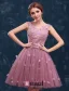 Épaules De Jeune Fille Douce V-cou Dentelle Et Robe De Cocktail En Tulle