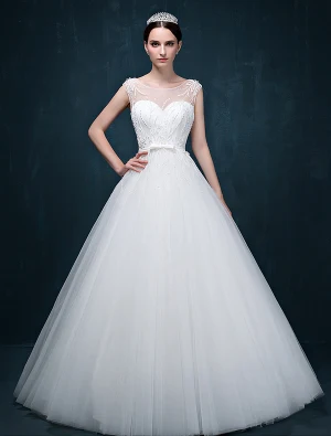 A Ligne Chérie Épaules Robe De Mariage Ceinture De Perles Exquis