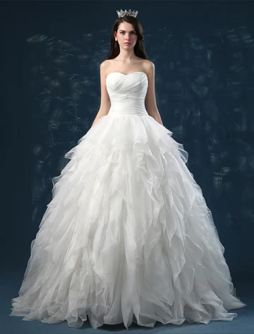 Robe De Bal Sweetheart Cascade Volants Organza Robe De Mariée