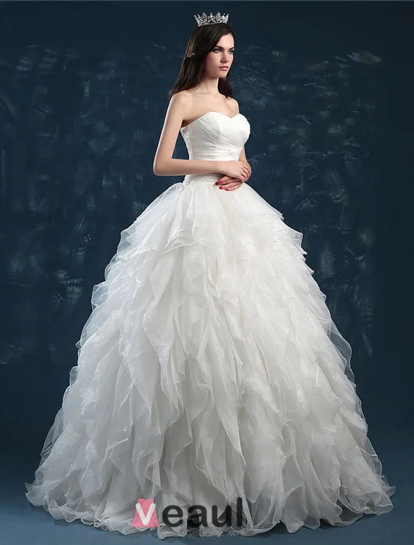 2015 Ball Gown Sweetheart Cascading Ruffles Organza Wedding Dress