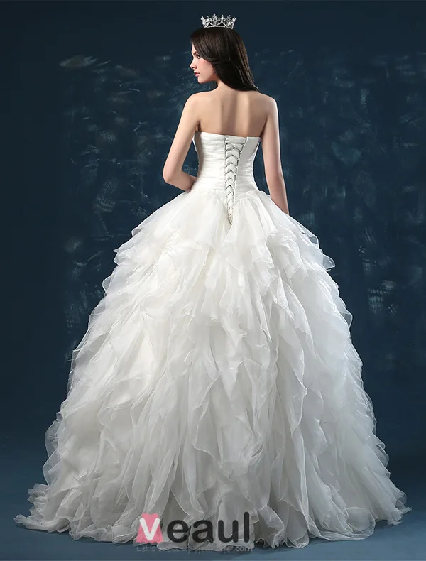 2015 Ball Gown Sweetheart Cascading Ruffles Organza Wedding Dress