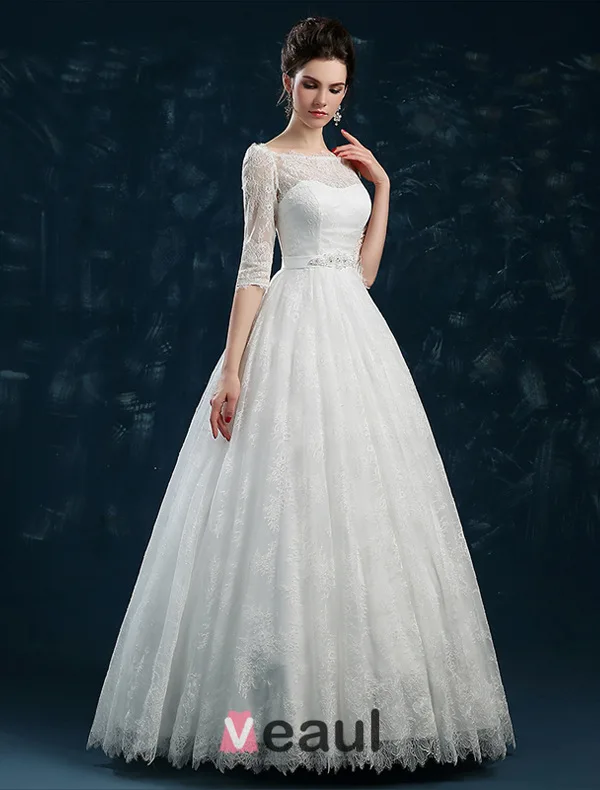 Élégante Princesse Une Ligne Épaules 1/2 Manches Robe De Mariée En Dentelle Brodée