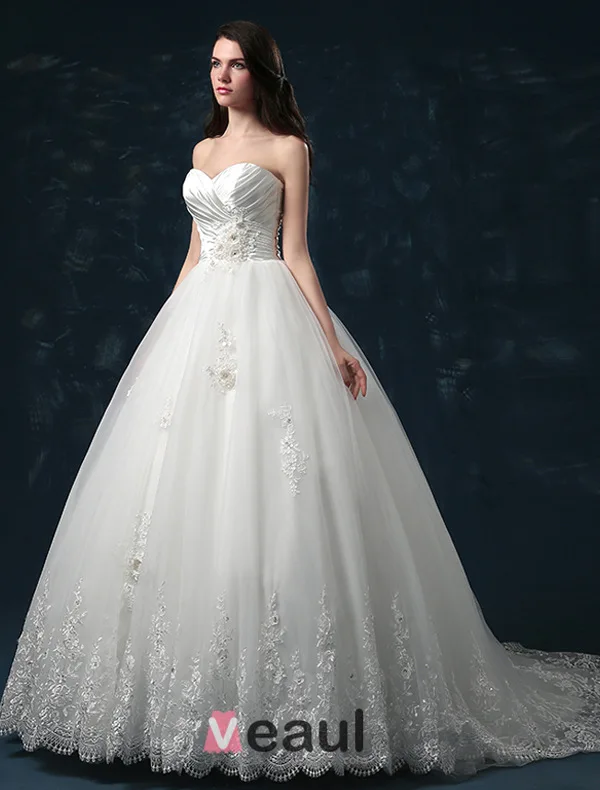 2015 Sweetheart Appliques Lace & Flowers Organza Ball Gown Wedding Dress