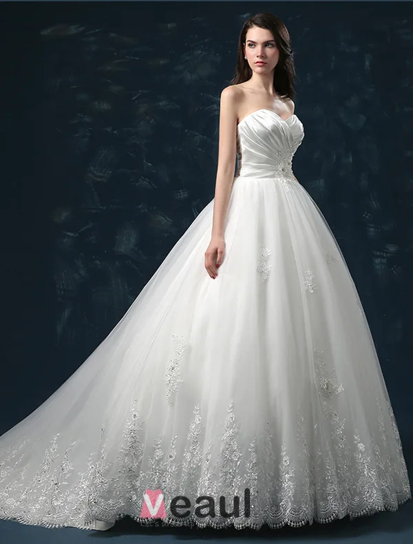 2015 Sweetheart Appliques Lace & Flowers Organza Ball Gown Wedding Dress