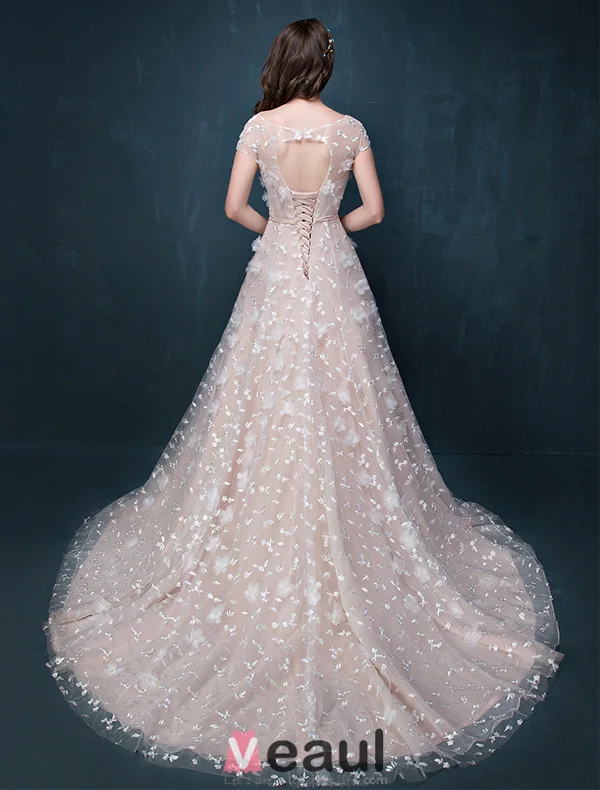 Une Ligne Appliques Princesse Carré Décolleté Dos Nu Perlage Robe De Mariée En Organza