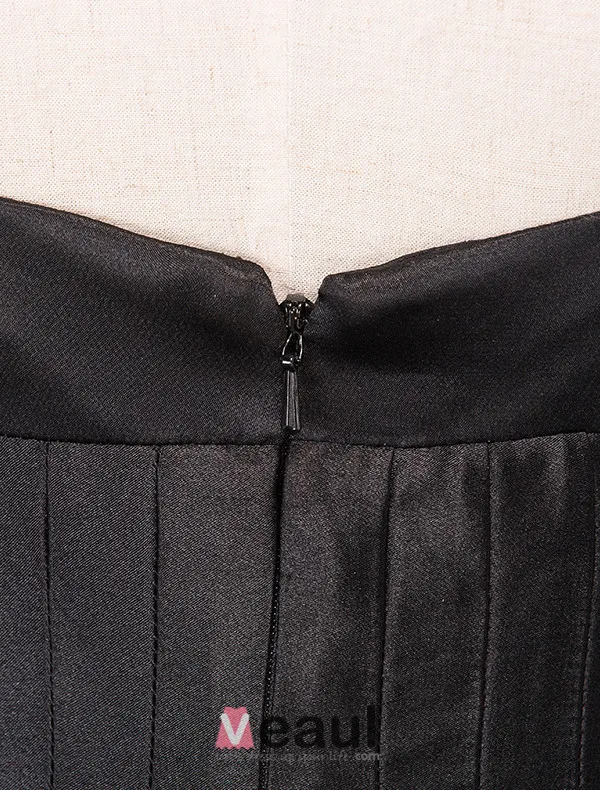 Simples Bretelles Spaghetti Une Ligne Volants Robe De Soirée En Satin Noir