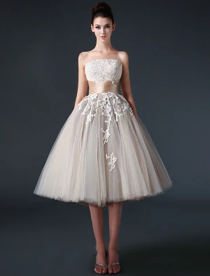 2015 Ball Gown Strapless Ruffle Sash Appliques Lace Tulle Short Champagne Wedding Dress