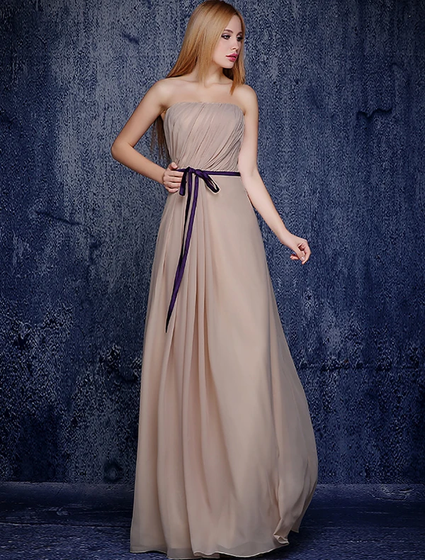 Enkel Stroppeløs Ruffle Champagne Chiffon Brudepike Kjole Med Sash