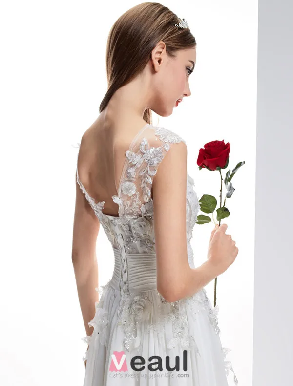 Exquise-ligne Encolure Percé Fleurs En Dentelle Carrée Robe De Mariée Dos Nu En Mousseline De Soie