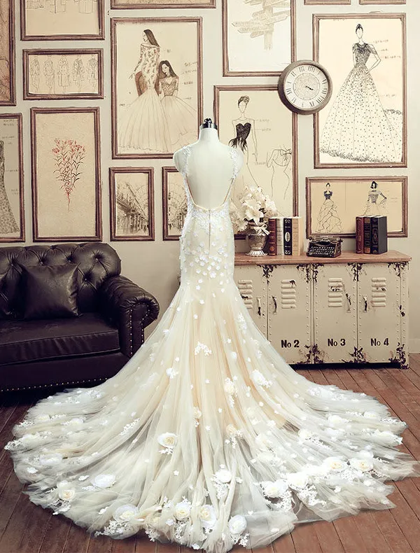 Handmade Flowers Lace Wedding Dresses Handmade Flowers Lace Wedding Dresses