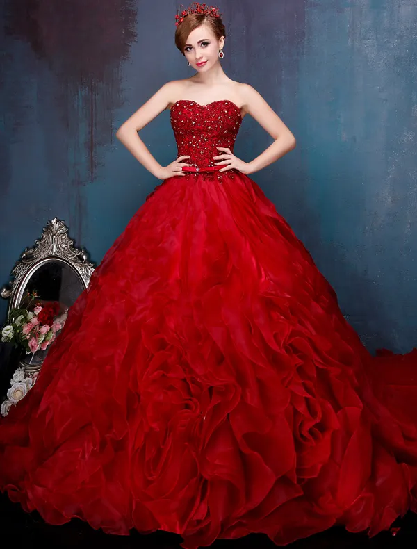 Elegant Burgundy Prom Dress Sweetheart Strapless Organza Ball Gowns