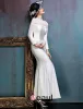 Einfachen Weißen Abendkleid Lang Satin Festliche Kleid Mit Rüschen Tüll