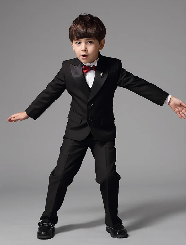 Boy Wedding Suits Red Tie Ring Bearer Suits 5 Sets