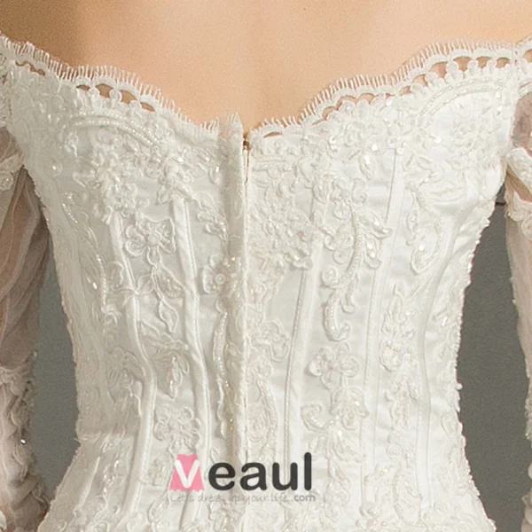 A-lijn Uit De Schouder Bruidsjurk Applique Kant Organza Backless Trouwjurken