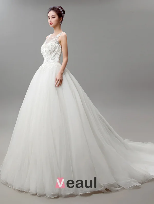 Robe De Bal Encolure Robe De Mariée En Organza Applique De Dentelle D'ivoire Avec Des Perles