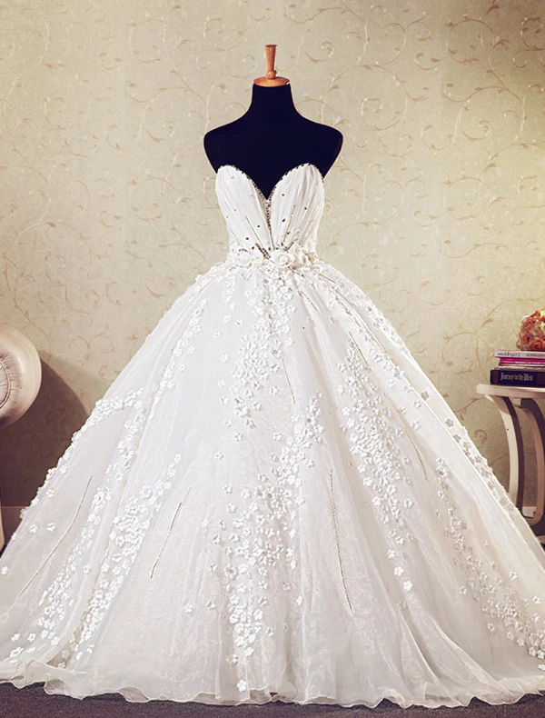 Ball Kjole Dyp Kjæreste Applikerte Blomster Brudekjole Med Krystall