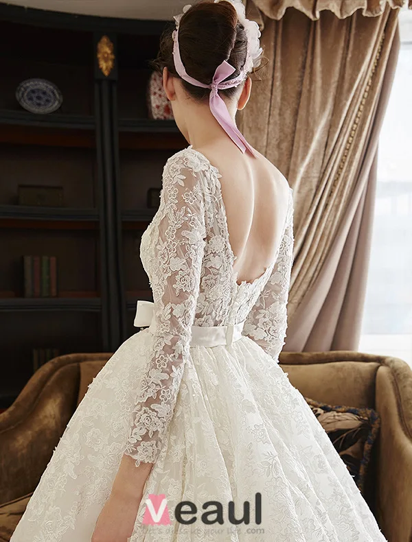 2016 Balle De Luxe Robe Dos Nu Robe De Mariée En Dentelle Soluble Avec Ceinture