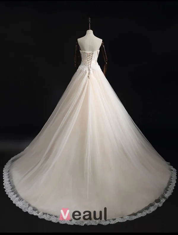 2016 Luxury Exquisite Handmade Corset Lace Wedding Dress With Trailing