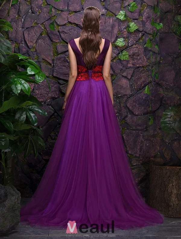 2016 Boule Superbe V-cou Robe De Soirée Satin Violet De Tulle De Dentelle Ceinture